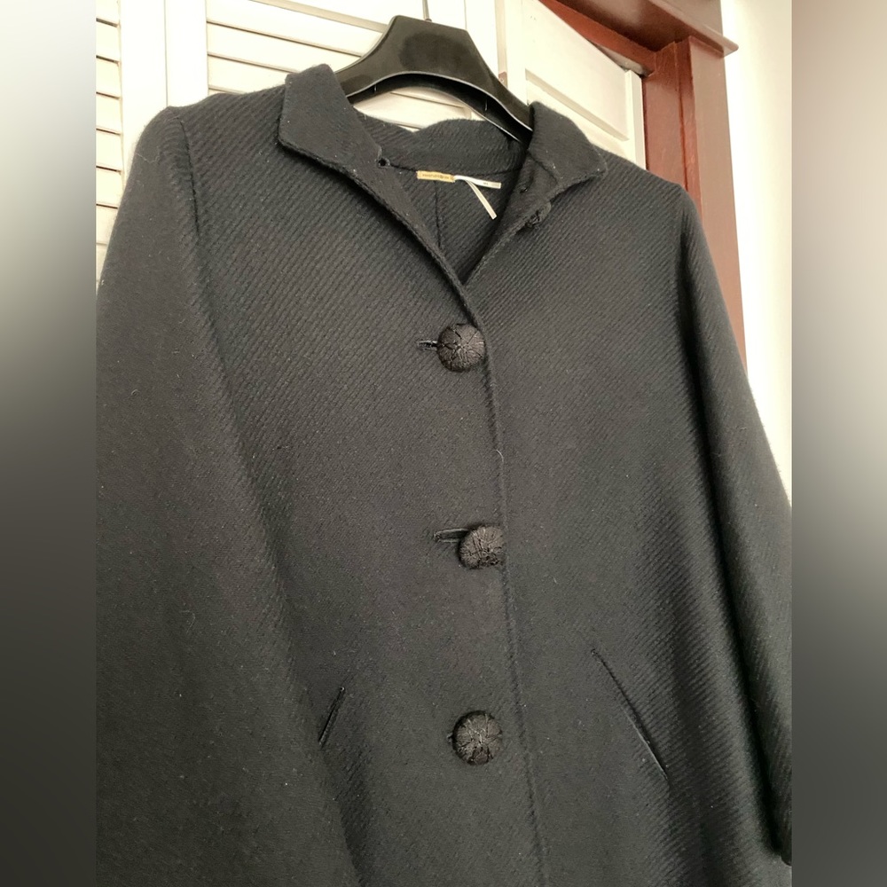 Black Max Studio Swing Coat Medium